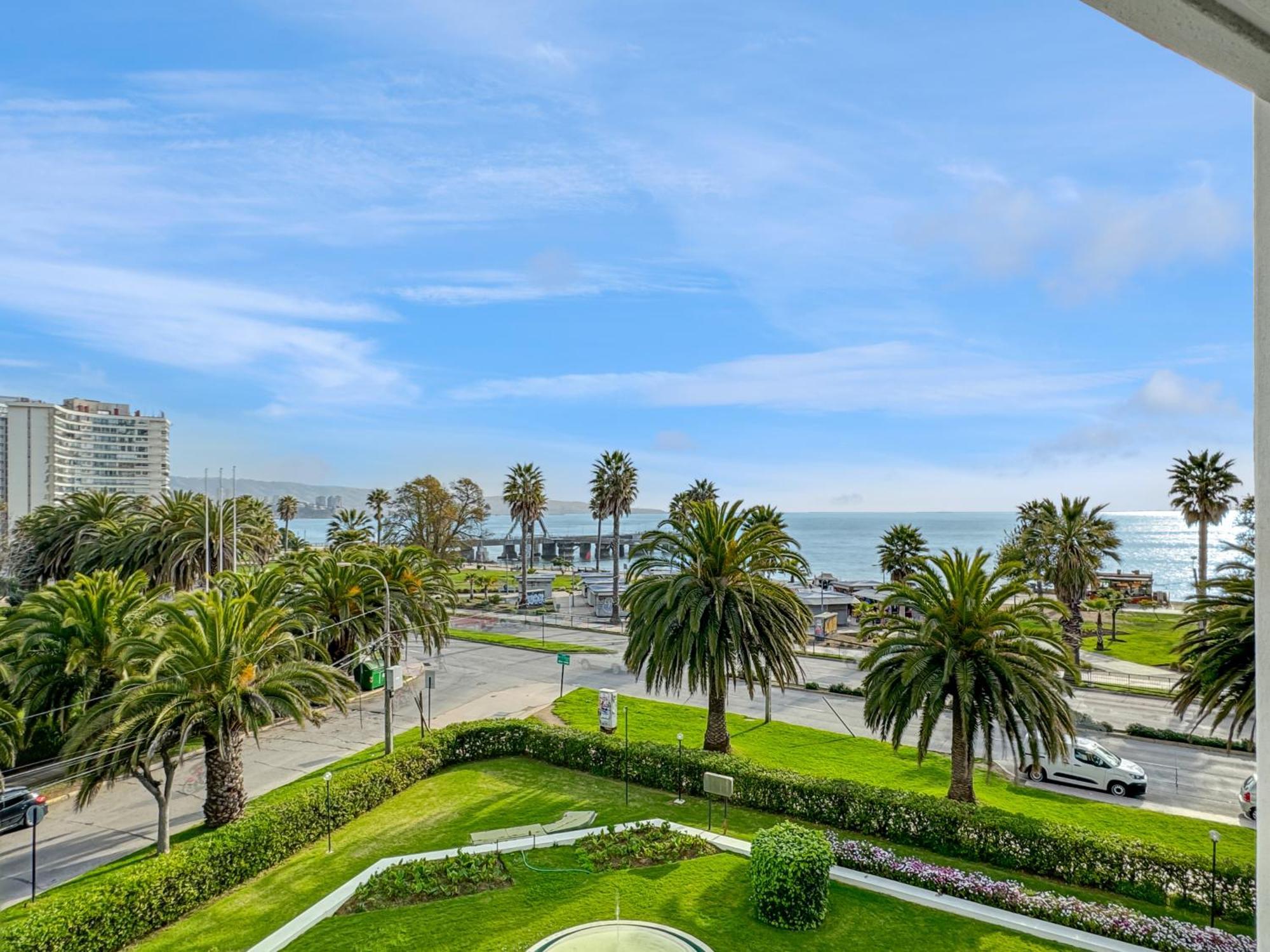 Apartamento Depto Con Vista Al Mar En La Costanera De Vina *
